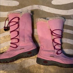 Keen pink weather boots
